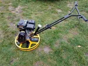 Zacieraczka do betonu